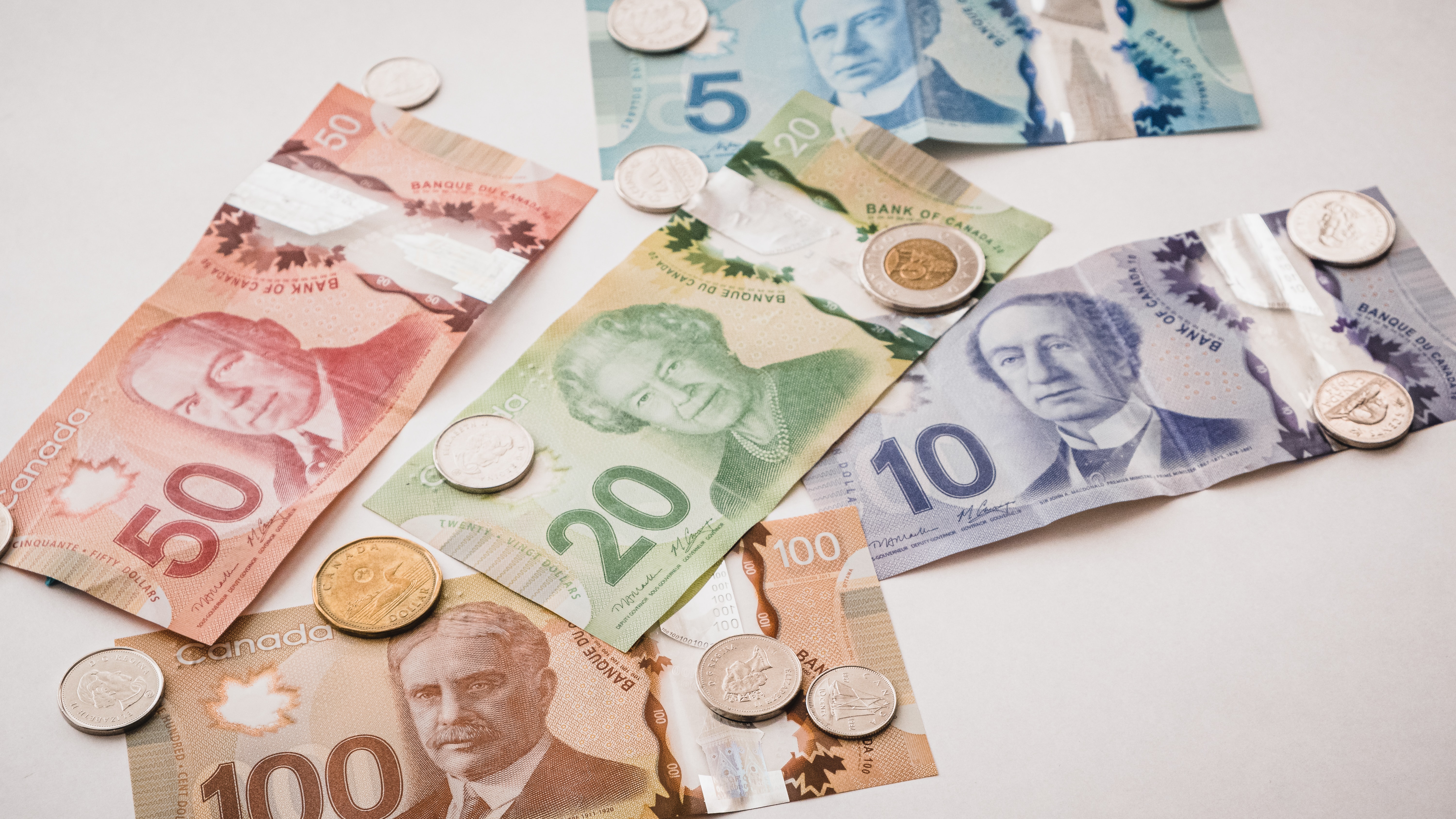 How small business can benefit from customers using cash.