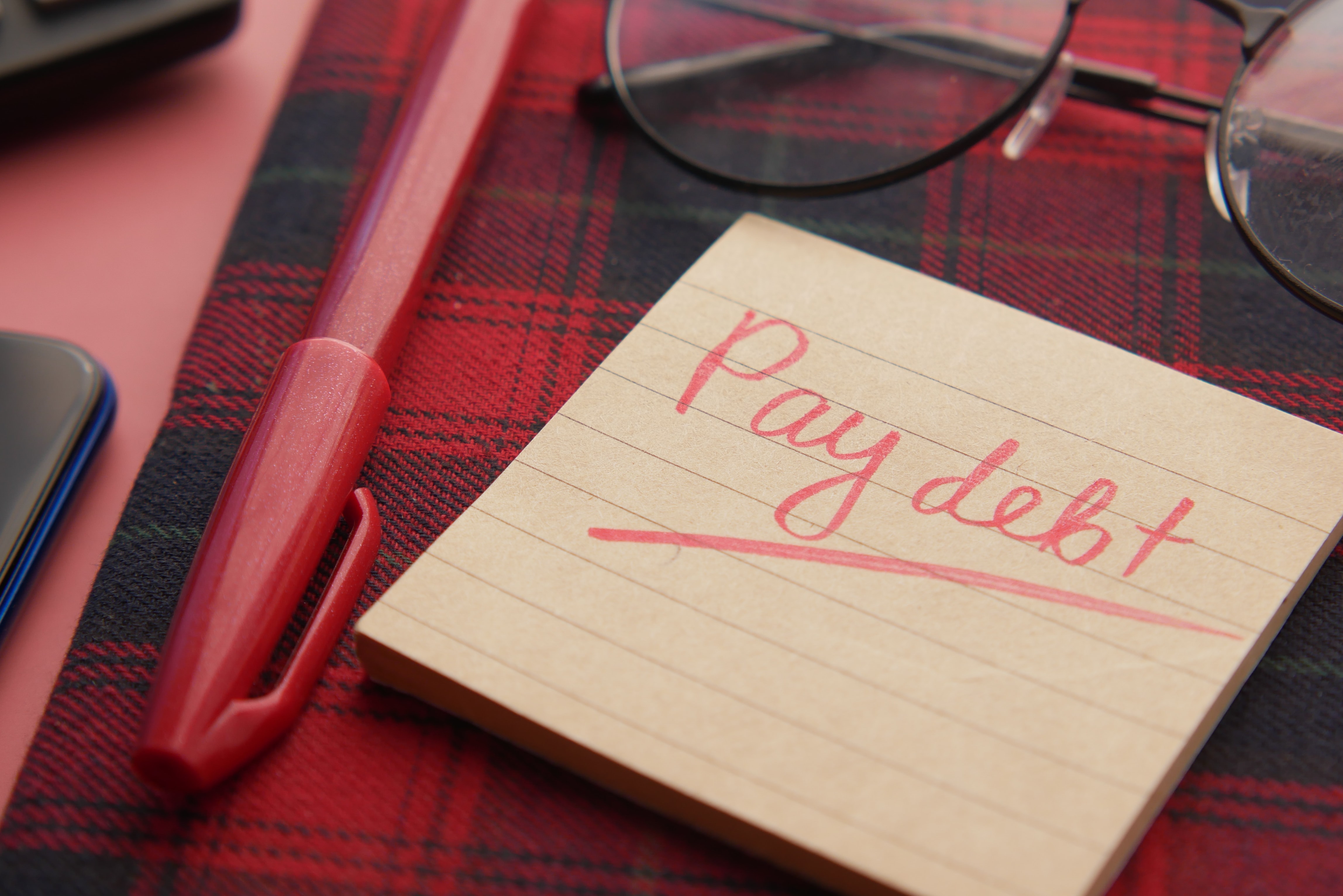 What is the 20/10 rule for debt payments?
